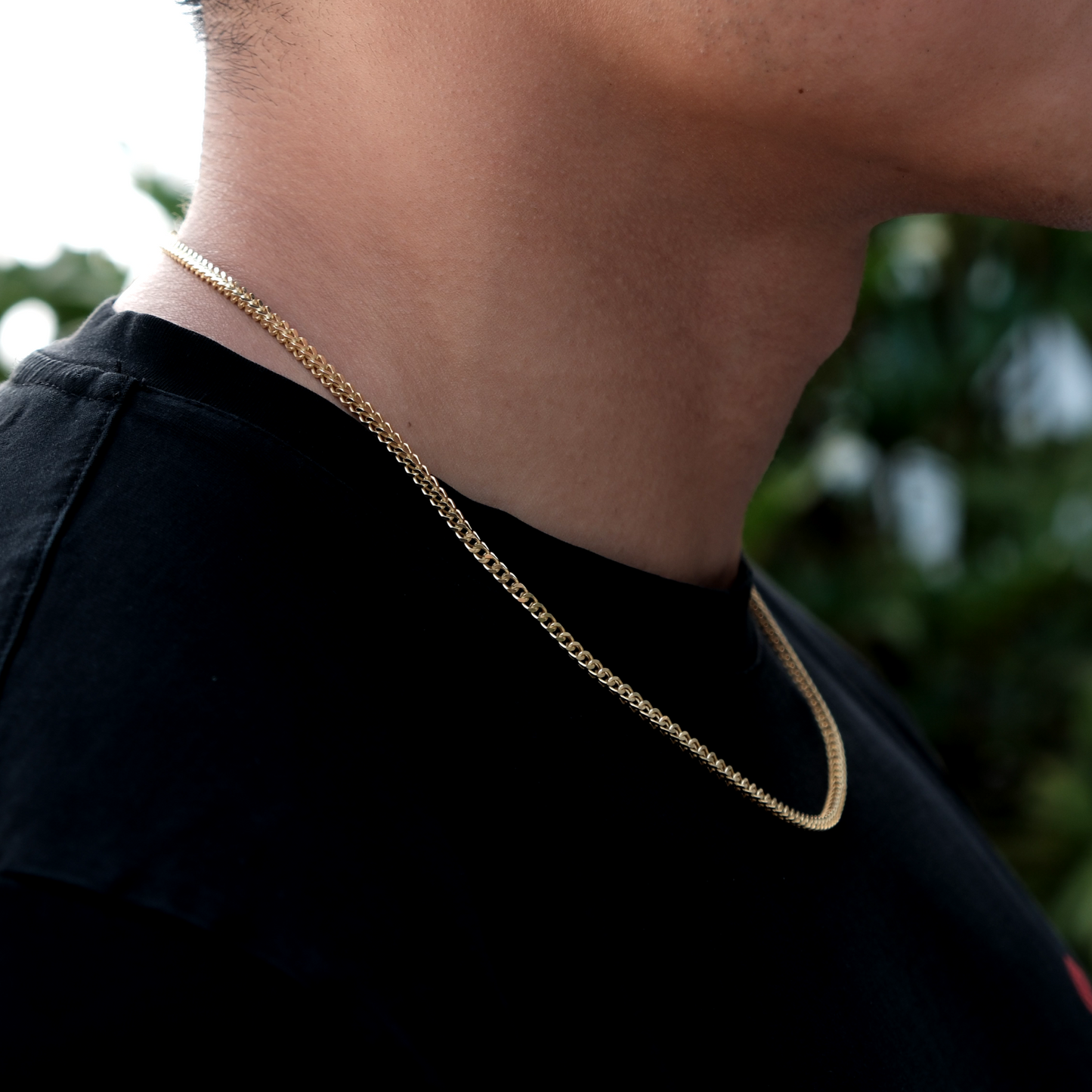 001 PLAY CHAIN